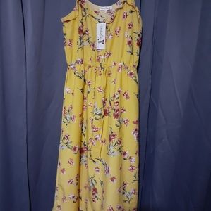 floral print knee-length dress